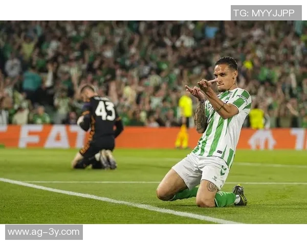 马卡报道安东尼发烧后复出德比进球现已康复重返团队合练